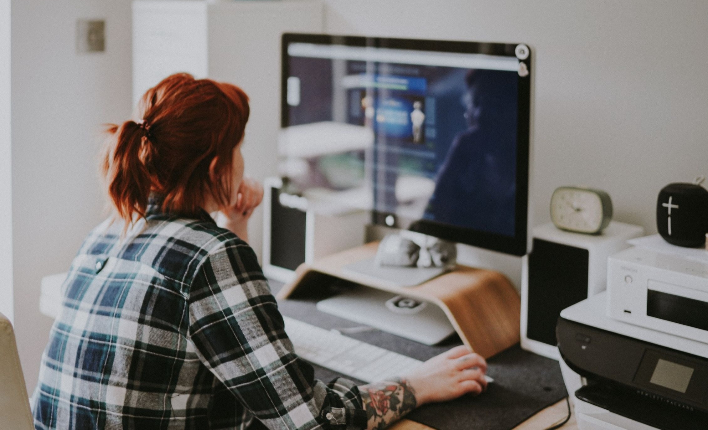 How Organizations Can Help Employees Self-Manage
